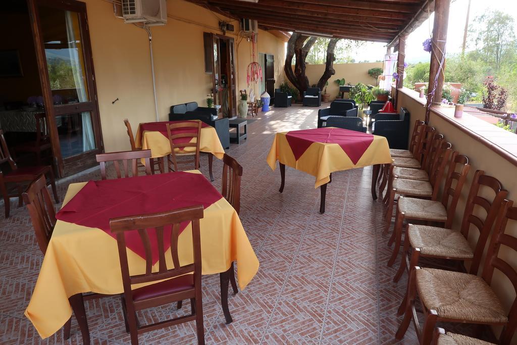 S'Arriali Ranch Guest House Iglesias Eksteriør bilde