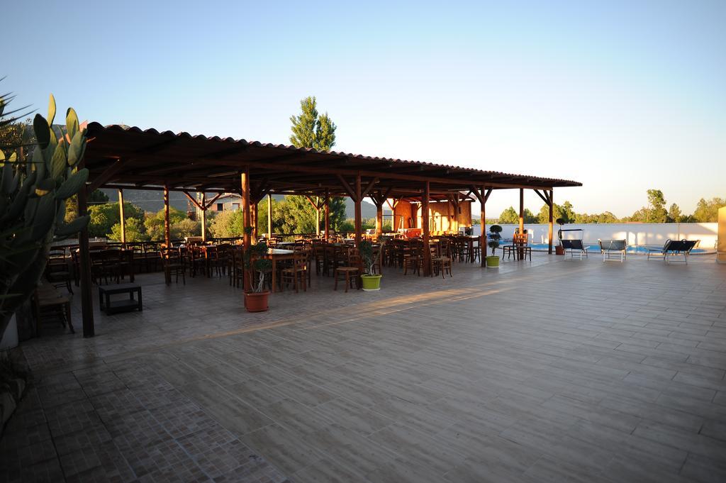 S'Arriali Ranch Guest House Iglesias Eksteriør bilde